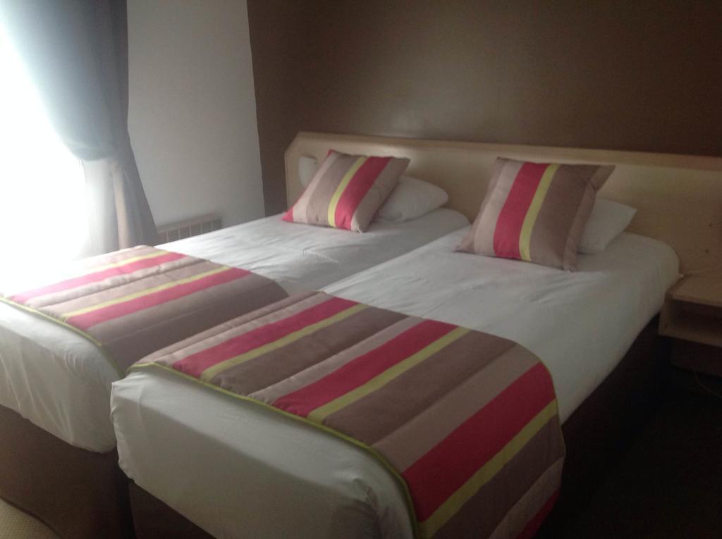 Brit Hotel Cherbourg Cameră foto