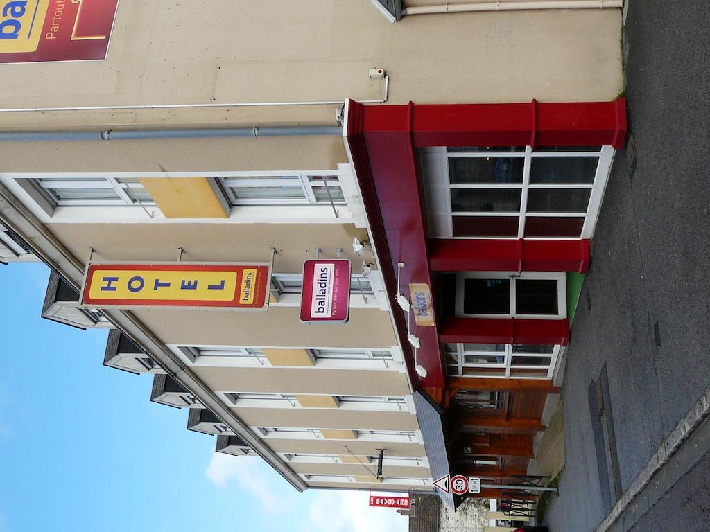 Brit Hotel Cherbourg Exterior foto